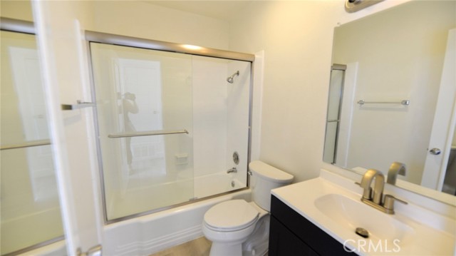 Detail Gallery Image 18 of 26 For 218 Avenida Rosa #1,  San Clemente,  CA 92672 - 3 Beds | 1/1 Baths