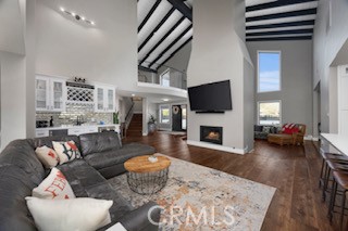 Detail Gallery Image 4 of 70 For 841 Fairway Dr, Bakersfield,  CA 93309 - 5 Beds | 3 Baths