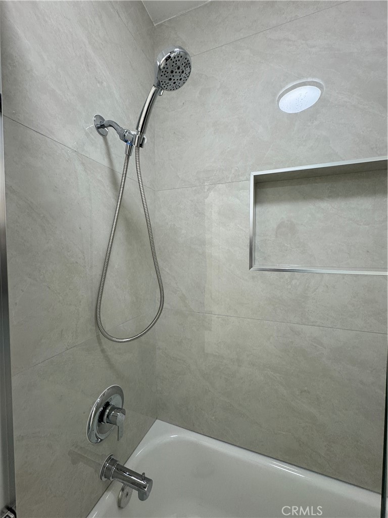 MLS #PW25261713 image #9