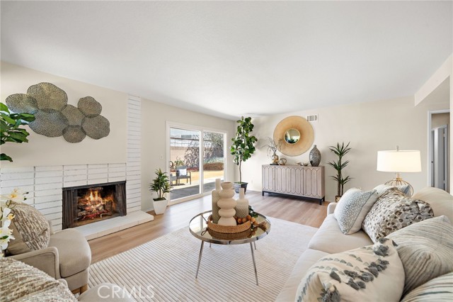 Detail Gallery Image 2 of 38 For 9181 El Cortez Ave, Fountain Valley,  CA 92708 - 3 Beds | 2 Baths