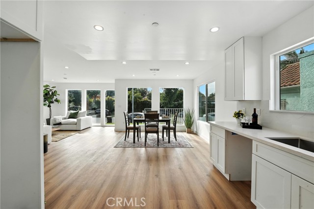 3031 3033 Vineyard Avenue, Los Angeles CA: https://media.crmls.org/medias/05f6634c-7bce-4be0-8c6a-0476bcb60373.jpg