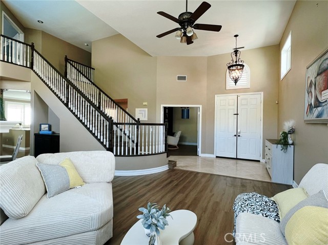 4717 Torrey Pines Drive, Chino Hills CA: https://media.crmls.org/medias/05f6fae8-4809-4b4d-9431-c6113fd3ed1c.jpg
