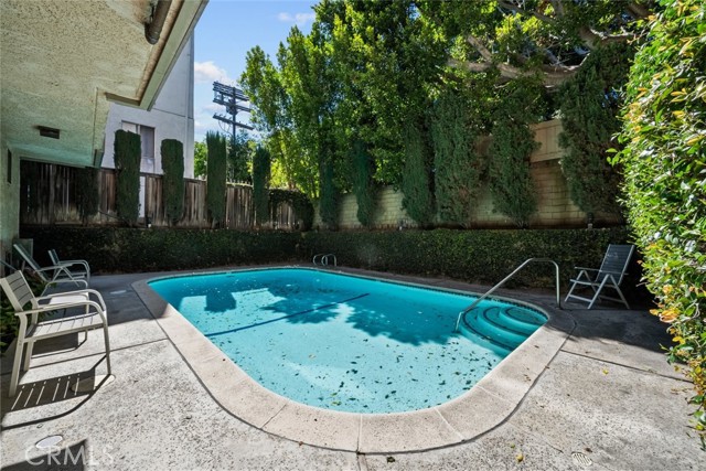 4641 Fulton Avenue, Sherman Oaks CA: https://media.crmls.org/medias/05f73535-17a7-49ab-b579-435a76a07156.jpg