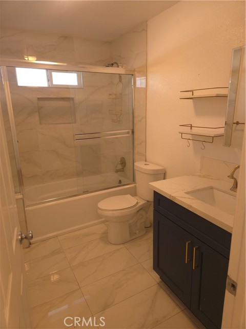 Detail Gallery Image 9 of 34 For 831 Mira Mar Ave, Long Beach,  CA 90804 - – Beds | – Baths