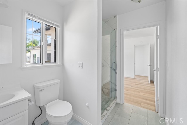 18656 Runnymede Street, Reseda CA: https://media.crmls.org/medias/05f912a3-ce54-4a38-b106-723463f4d7c6.jpg