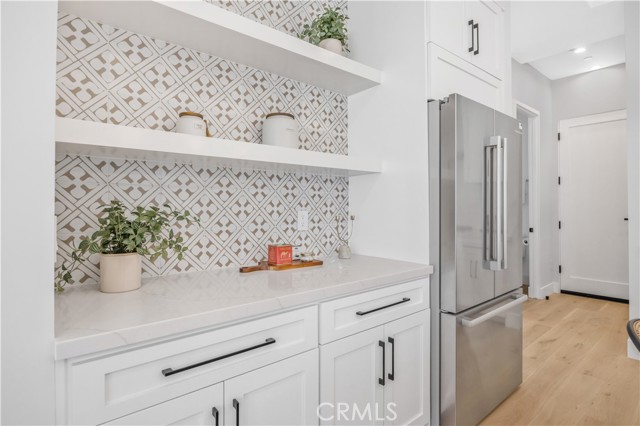 Detail Gallery Image 11 of 47 For 2619 Huntington Ln #B,  Redondo Beach,  CA 90278 - 4 Beds | 3/1 Baths