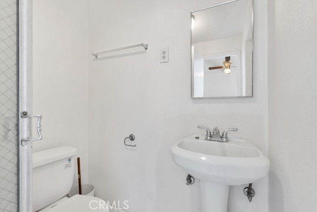10525 Olive Street, Temple City CA: https://media.crmls.org/medias/05fa326f-8e2b-491f-bcf8-6578f5669808.jpg