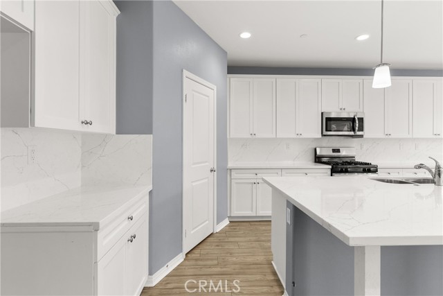 Detail Gallery Image 11 of 48 For 41719 Wayladn Ct, Lancaster,  CA 93536 - 4 Beds | 4 Baths