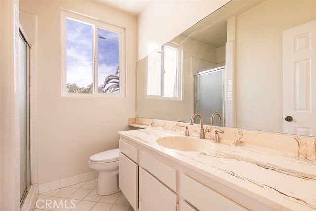 Detail Gallery Image 23 of 31 For 530 S Barrington #305,  Los Angeles,  CA 90049 - 2 Beds | 2 Baths