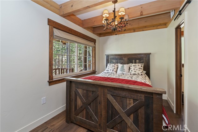 1212 S Minton Avenue, Big Bear City CA: https://media.crmls.org/medias/05fb0f8e-7bca-4e13-8460-bde8e8586c47.jpg