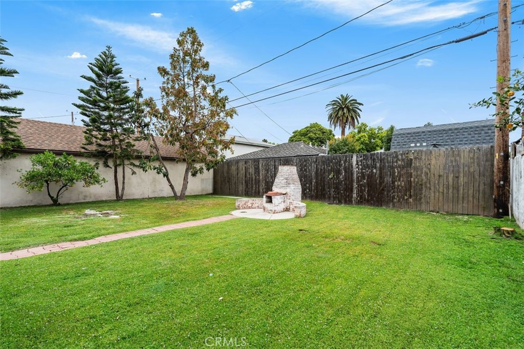 3309 Wedgewood Lane Burbank img 16