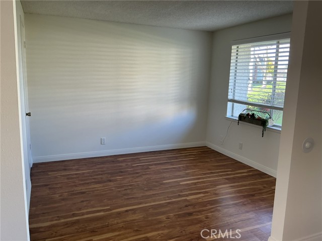 Detail Gallery Image 7 of 19 For 14296 Suffolk, Westminster,  CA 92683 - 4 Beds | 3 Baths