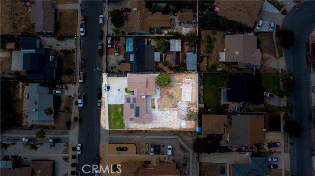 17196 Barbee St., Fontana CA: https://media.crmls.org/medias/05fed0e9-7520-4089-8ce0-cc3ccdb05965.jpg