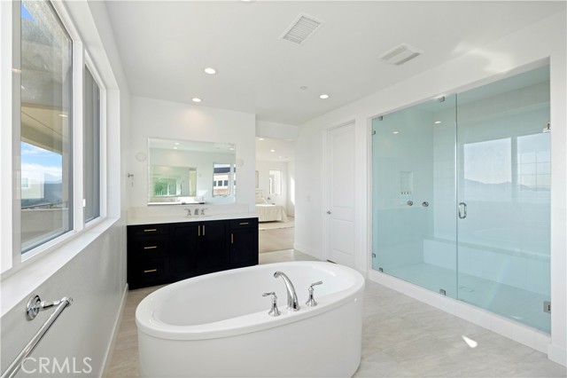 Detail Gallery Image 31 of 46 For 20644 W Deer Grass Ct, Porter Ranch,  CA 91326 - 5 Beds | 5/1 Baths