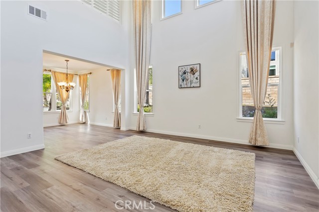 Detail Gallery Image 6 of 44 For 1678 Honors, Corona,  CA 92883 - 4 Beds | 4 Baths