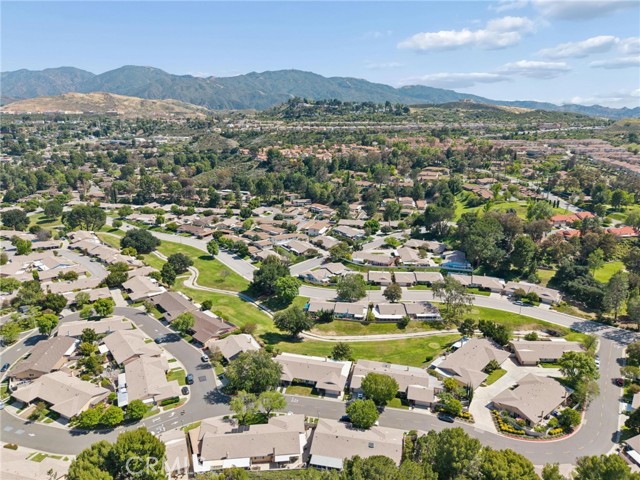 Detail Gallery Image 43 of 49 For 26311 Green Terrace Dr, Newhall,  CA 91321 - 3 Beds | 2 Baths