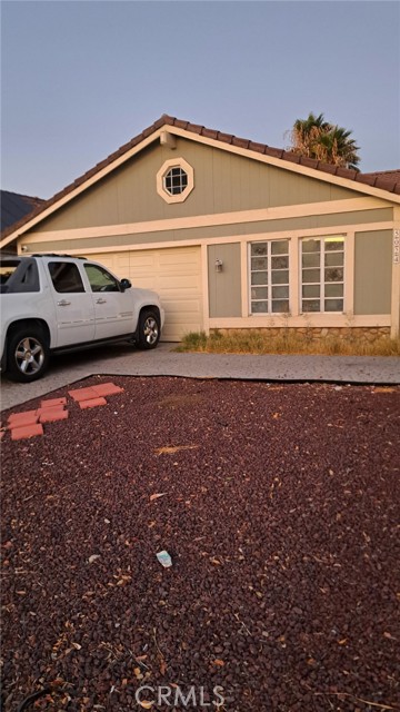 Detail Gallery Image 1 of 11 For 15024 Rio Grande Dr, Moreno Valley,  CA 92551 - 3 Beds | 2 Baths
