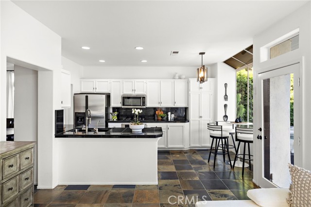 28 Mykonos, Laguna Niguel CA: https://media.crmls.org/medias/060131e5-68a1-4fd2-9f11-c4c342d18eed.jpg