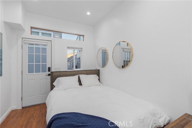 Detail Gallery Image 27 of 35 For 106 31st St, Newport Beach,  CA 92663 - 5 Beds | 3 Baths