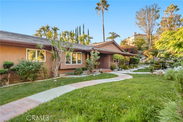 Detail Gallery Image 2 of 28 For 3103 Flintridge, Fullerton,  CA 92835 - 3 Beds | 3 Baths