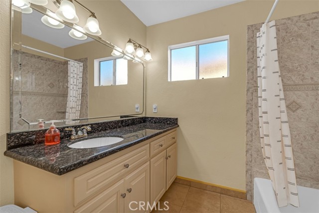 Detail Gallery Image 22 of 35 For 1227 Western Ave, Glendale,  CA 91201 - 3 Beds | 2 Baths