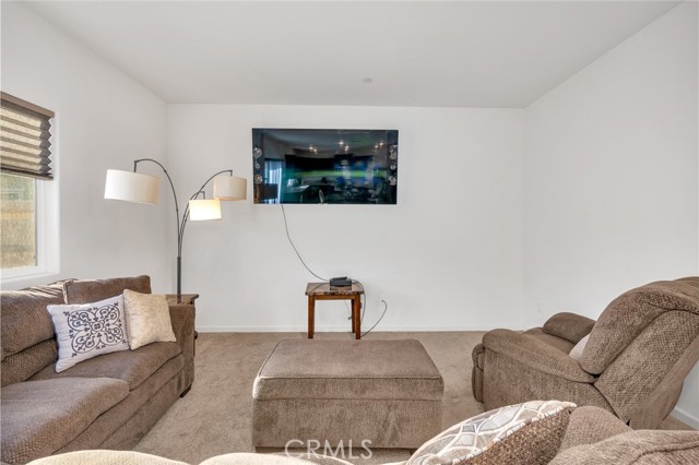 Detail Gallery Image 11 of 34 For 4212 Candle Ct, Merced,  CA 95348 - 4 Beds | 2/1 Baths