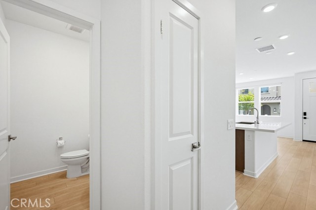 Detail Gallery Image 33 of 75 For 3925 Lavine, Corona,  CA 92883 - 3 Beds | 2/1 Baths