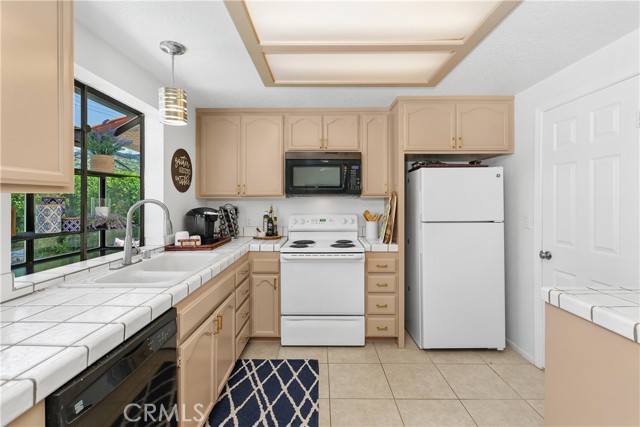 78680 Saguaro Road, La Quinta CA: https://media.crmls.org/medias/060814a5-7623-4f1d-b5eb-3932efef3ce8.jpg