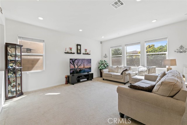 Detail Gallery Image 5 of 36 For 2832 E Howlett, Ontario,  CA 91762 - 5 Beds | 3 Baths