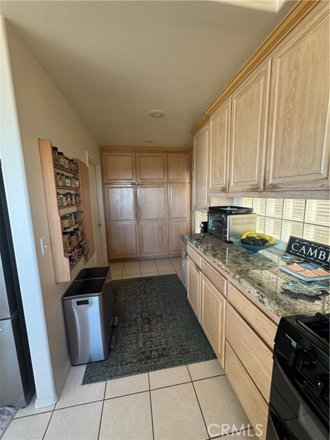 Detail Gallery Image 11 of 19 For 429 Croyden Ln, Cambria,  CA 93428 - 3 Beds | 3 Baths