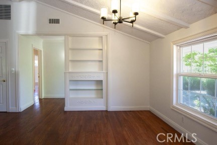 Detail Gallery Image 7 of 25 For 17716 Nordhoff St, Northridge,  CA 91325 - 3 Beds | 2 Baths