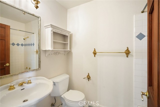 13532 Pineridge Court, Yucaipa CA: https://media.crmls.org/medias/060a0043-e727-4e7b-97ca-d18873e55d95.jpg