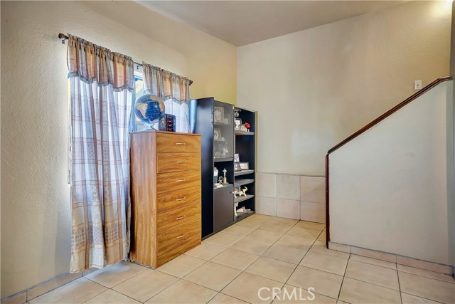 Detail Gallery Image 11 of 30 For 12547 Cometa Ave, San Fernando,  CA 91340 - 3 Beds | 2 Baths