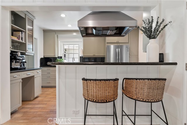 4634 Nagle Avenue, Sherman Oaks CA: https://media.crmls.org/medias/060ae4f6-1b41-4ced-879b-0f81da959508.jpg