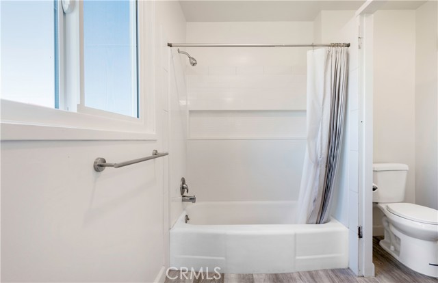 Detail Gallery Image 15 of 33 For 2211 W 2nd St, Los Angeles,  CA 90057 - – Beds | – Baths