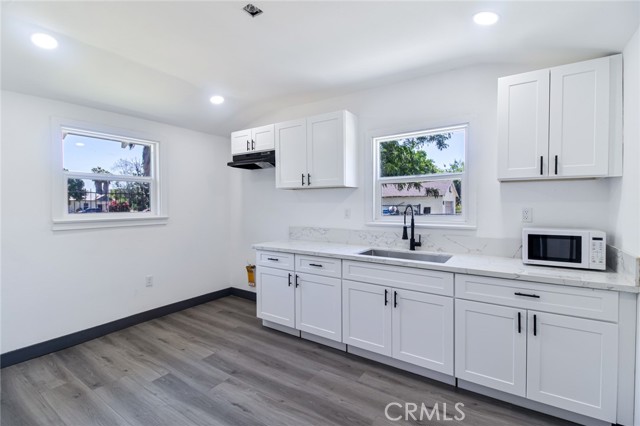1235 Spruce Street, San Bernardino CA: https://media.crmls.org/medias/060f1572-dca2-47c4-b8ba-ae94c656c1c9.jpg