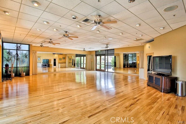 8741 Cuyamaca Street, Corona CA: https://media.crmls.org/medias/060f5743-c9cd-42ea-86e3-67f397fe040a.jpg