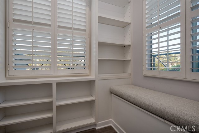 Detail Gallery Image 36 of 46 For 6242 Surfboard, Huntington Beach,  CA 92648 - 3 Beds | 2/1 Baths