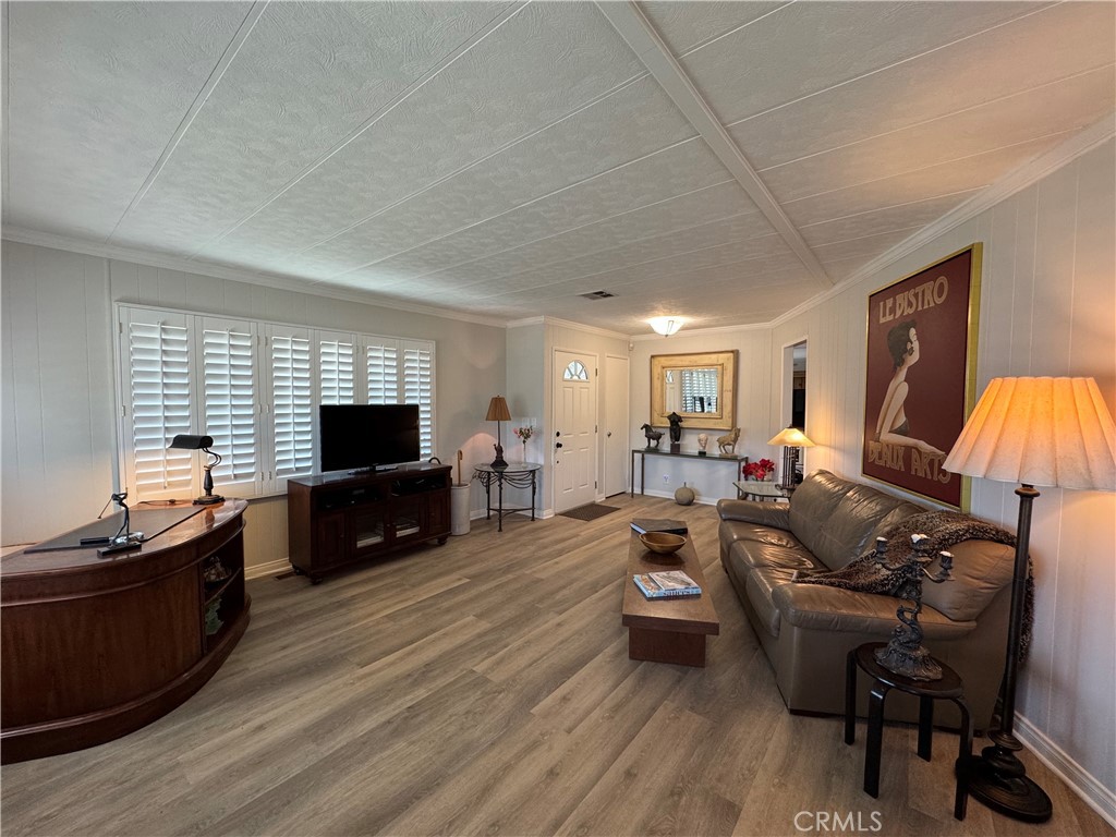 MLS #PV25232548 image #1