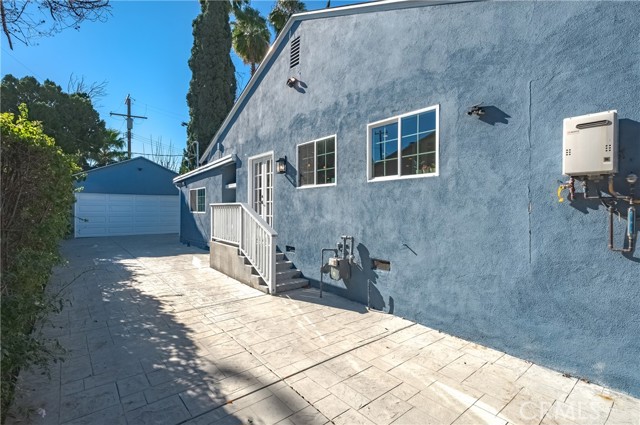 Detail Gallery Image 25 of 35 For 20852 Kittridge, Winnetka,  CA 91306 - 3 Beds | 2 Baths