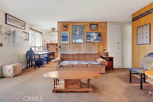 Detail Gallery Image 7 of 25 For 11121 Oakwood, Hesperia,  CA 92345 - 2 Beds | 1 Baths