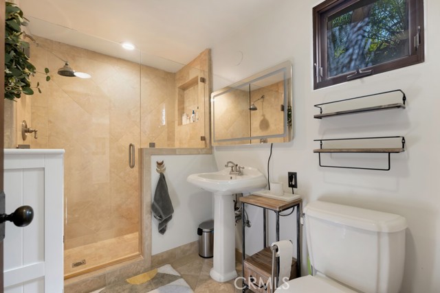 Detail Gallery Image 39 of 68 For 27409 Pacific Coast Hwy, Malibu,  CA 90265 - 4 Beds | 4 Baths