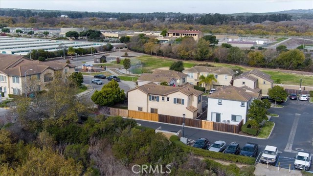 Detail Gallery Image 23 of 32 For 2028 Green Ridge Cir, Lompoc,  CA 93436 - 3 Beds | 2/1 Baths