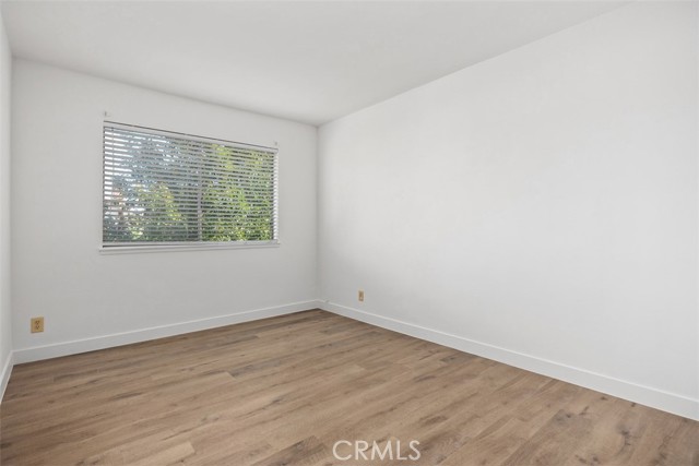 Detail Gallery Image 26 of 42 For 14802 Elm Ave, Irvine,  CA 92606 - 4 Beds | 2/1 Baths