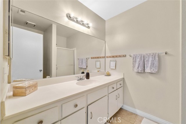 Detail Gallery Image 22 of 39 For 930 Golden Springs Dr #B,  Diamond Bar,  CA 91765 - 3 Beds | 2/1 Baths