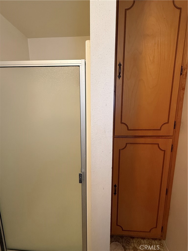 https://media.crmls.org/medias/06148bef-11d1-409c-851a-7ab3222bb3d4.jpg?preset=X-Large