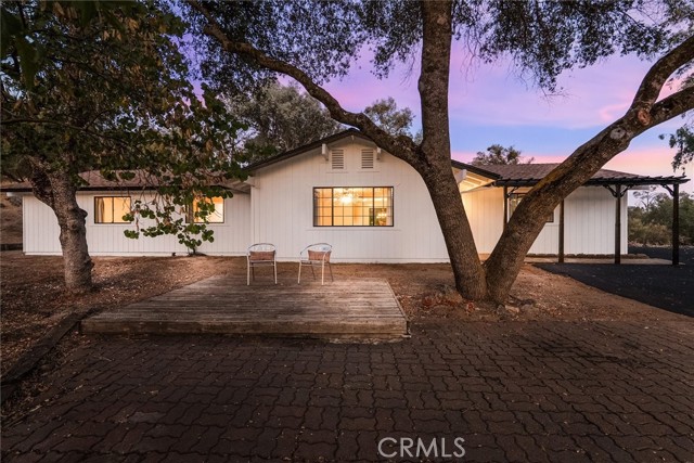 Detail Gallery Image 2 of 39 For 28533 Copper Creek Dr, Coarsegold,  CA 93614 - 3 Beds | 2 Baths