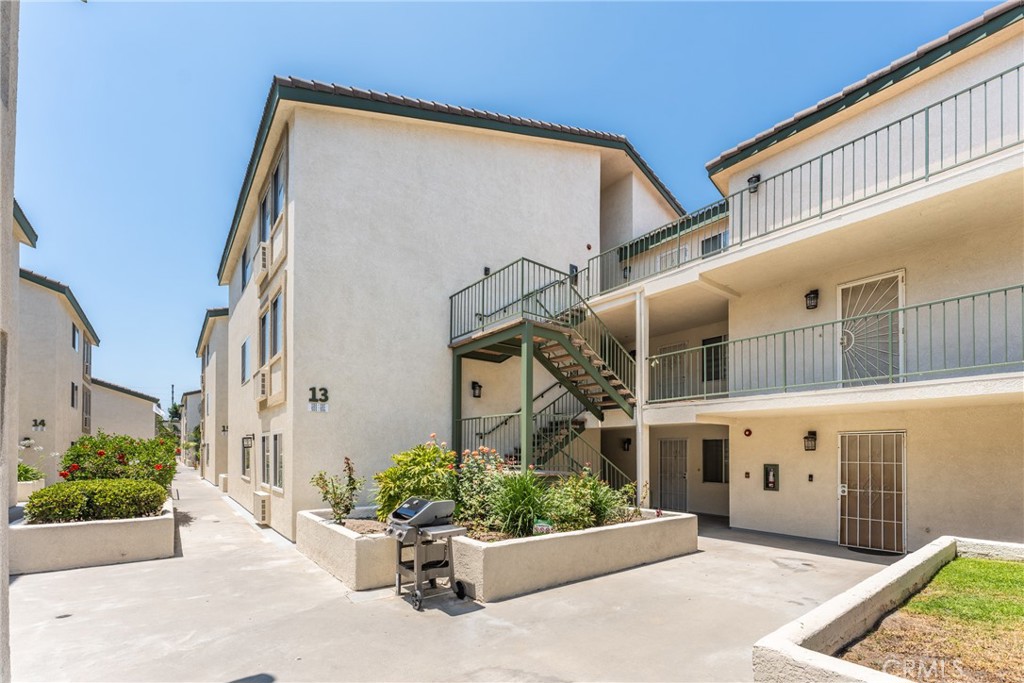 15000 Downey Avenue #354