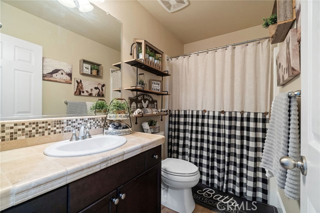 Detail Gallery Image 20 of 36 For 3346 Lincoln Ave, Clovis,  CA 93619 - 6 Beds | 3/1 Baths