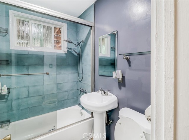 1401 W 165th Street, Compton CA: https://media.crmls.org/medias/0615905e-e2c2-45af-a8b7-11c20ca5eddf.jpg